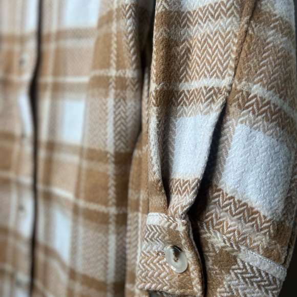 Long Line Plaid Shacket - Picture 3 of 4